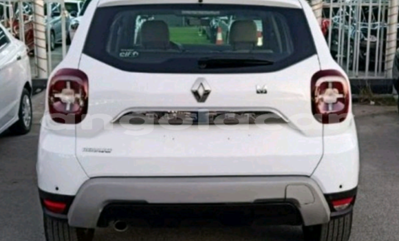 Buy Used Renault Duster White Car in Luanda in Luanda Province Buy Used Renault Duster White Car in Luanda in Luanda Province