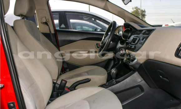Acheter Occasion Voiture Kia rio Rouge à Luanda, Province de Luanda Acheter Occasion Voiture Kia rio Rouge à Luanda, Province de Luanda