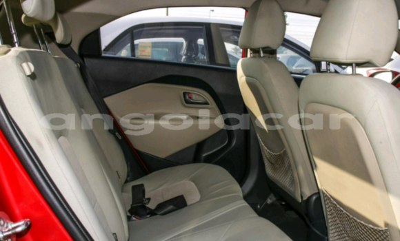 Acheter Occasion Voiture Kia rio Rouge à Luanda, Province de Luanda Acheter Occasion Voiture Kia rio Rouge à Luanda, Province de Luanda