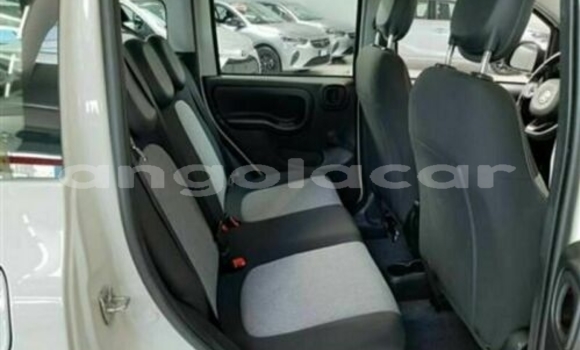 Acheter Occasion Voiture Fiat Panda Blanc à Luanda, Province de Luanda Acheter Occasion Voiture Fiat Panda Blanc à Luanda, Province de Luanda