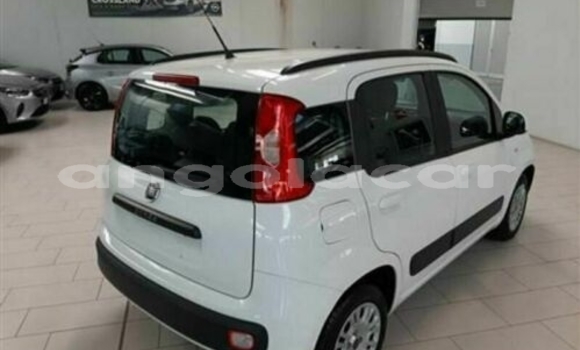 Acheter Occasion Voiture Fiat Panda Blanc à Luanda, Province de Luanda Acheter Occasion Voiture Fiat Panda Blanc à Luanda, Province de Luanda