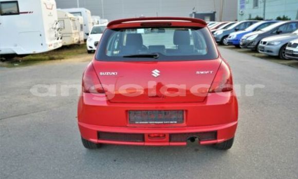 Acheter Occasion Voiture Suzuki Swift Rouge à Luanda, Province de Luanda Acheter Occasion Voiture Suzuki Swift Rouge à Luanda, Province de Luanda
