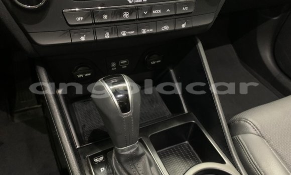 Buy Used Hyundai Tucson White Car in Benguela in Benguela Buy Used Hyundai Tucson White Car in Benguela in Benguela
