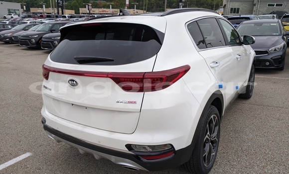 Buy Used Kia Sportage White Car in Caxito in Bengo Buy Used Kia Sportage White Car in Caxito in Bengo
