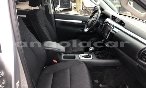 Comprar Usado Toyota Hilux Outro Carro em Luena em Moxico Comprar Usado Toyota Hilux Outro Carro em Luena em Moxico