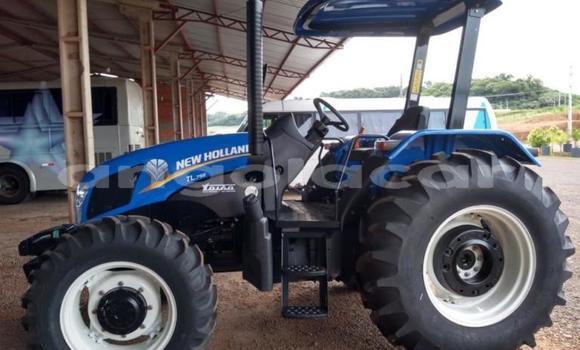 Comprar Usado Tatra 77 Outro Carro em Luena em Moxico