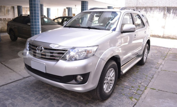 Buy Used Toyota Fortuner Other Car in Luanda in Luanda Province Buy Used Toyota Fortuner Other Car in Luanda in Luanda Province