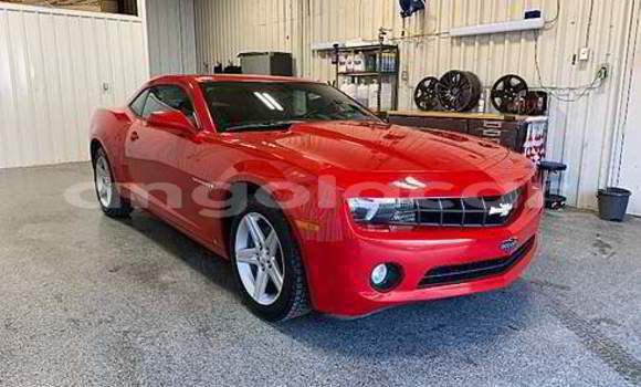 Acheter Occasion Voiture Chevrolet Camaro Rouge à Luena, Moxico Acheter Occasion Voiture Chevrolet Camaro Rouge à Luena, Moxico