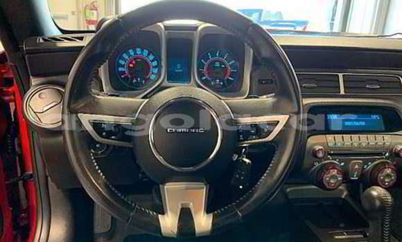 Acheter Occasion Voiture Chevrolet Camaro Rouge à Luena, Moxico Acheter Occasion Voiture Chevrolet Camaro Rouge à Luena, Moxico