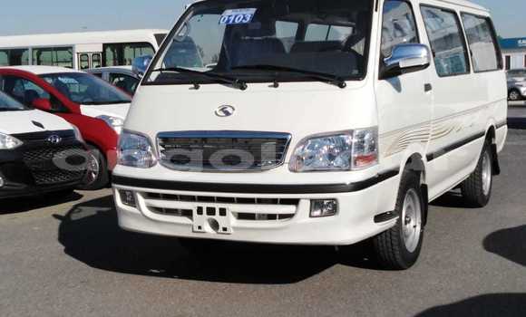 Buy New Jinbei Haise White Car in Luanda in Luanda Province Buy New Jinbei Haise White Car in Luanda in Luanda Province