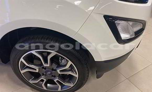 Buy Used Ford EcoSport White Car in Luena in Moxico Buy Used Ford EcoSport White Car in Luena in Moxico