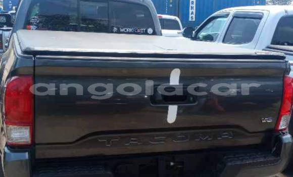 Buy Used Toyota Tacoma Black Car in Luanda in Luanda Province Buy Used Toyota Tacoma Black Car in Luanda in Luanda Province