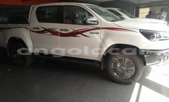 Acheter Occasion Voiture Toyota Hilux Noir à Luanda, Province de Luanda Acheter Occasion Voiture Toyota Hilux Noir à Luanda, Province de Luanda