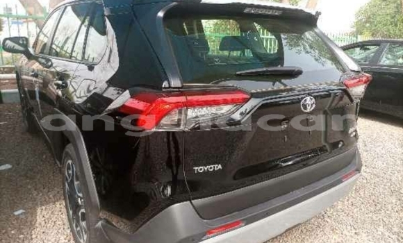 Acheter Occasion Voiture Toyota RAV4 Noir à Luena, Moxico Acheter Occasion Voiture Toyota RAV4 Noir à Luena, Moxico