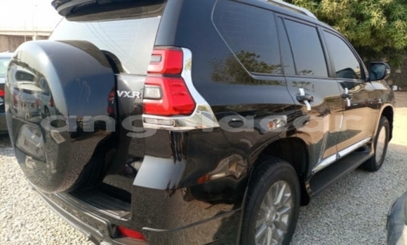 Comprar Usado Toyota Prado Preto Carro em Luena em Moxico Comprar Usado Toyota Prado Preto Carro em Luena em Moxico