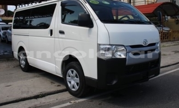 Acheter Occasion Voiture Toyota Hiace Blanc à Luanda, Province de Luanda Acheter Occasion Voiture Toyota Hiace Blanc à Luanda, Province de Luanda