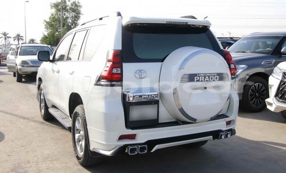 Comprar Importar Toyota Prado Branco Carro em Import - Dubai em Bengo Province Comprar Importar Toyota Prado Branco Carro em Import - Dubai em Bengo Province
