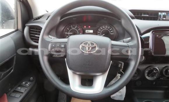 Acheter Occasion Voiture Toyota Hiluxe Revo Blanc à Luena, Moxico Acheter Occasion Voiture Toyota Hiluxe Revo Blanc à Luena, Moxico