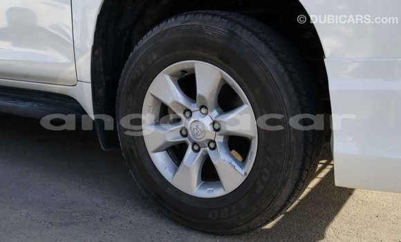 Comprar Importar Toyota Prado Branco Carro em Import - Dubai em Bengo Province Comprar Importar Toyota Prado Branco Carro em Import - Dubai em Bengo Province