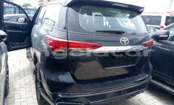 Comprar Usado Toyota Fortuner Preto Carro em Luanda em Luanda Province Comprar Usado Toyota Fortuner Preto Carro em Luanda em Luanda Province