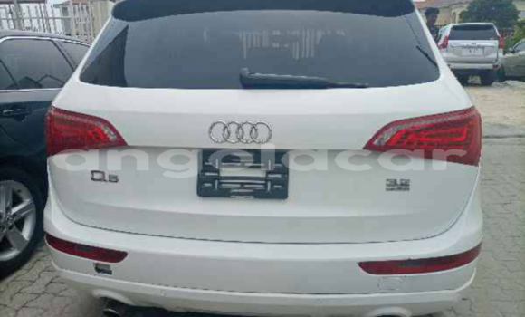 Comprar Usado Audi Q5 Branco Carro em Luanda em Luanda Province Comprar Usado Audi Q5 Branco Carro em Luanda em Luanda Province