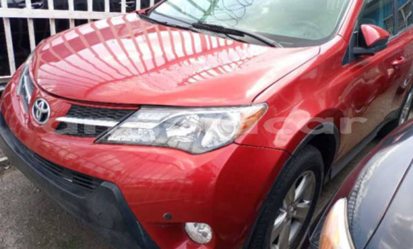 Buy Used Toyota RAV4 Red Car in Moçâmedes in Namibe Province Buy Used Toyota RAV4 Red Car in Moçâmedes in Namibe Province