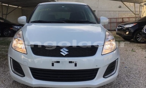 Acheter Occasion Voiture Suzuki Swift Blanc à Luena, Moxico Acheter Occasion Voiture Suzuki Swift Blanc à Luena, Moxico
