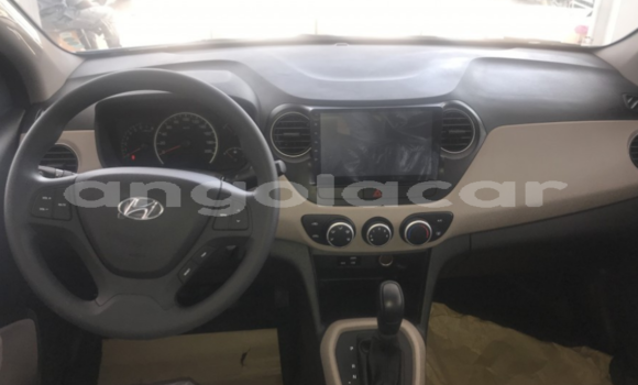 Buy New Hyundai i10 Blue Car in N'zeto in Zaire Buy New Hyundai i10 Blue Car in N'zeto in Zaire