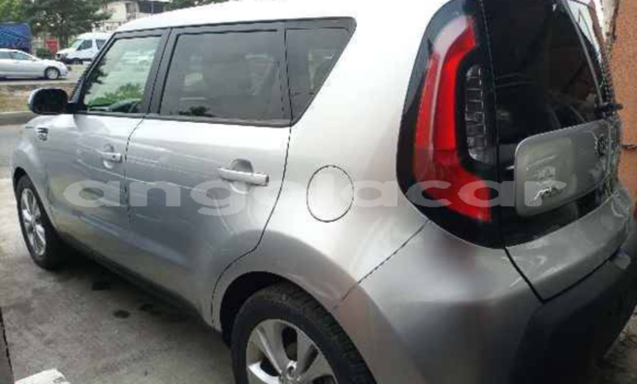 Comprar Usado Kia Soul Outro Carro em N'zeto em Zaire Comprar Usado Kia Soul Outro Carro em N'zeto em Zaire