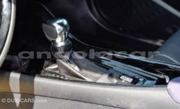 Comprar Importar Toyota C-HR Outro Carro em Import - Dubai em Bengo Province Comprar Importar Toyota C-HR Outro Carro em Import - Dubai em Bengo Province