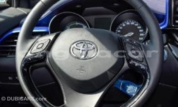 Comprar Importar Toyota C-HR Outro Carro em Import - Dubai em Bengo Province Comprar Importar Toyota C-HR Outro Carro em Import - Dubai em Bengo Province