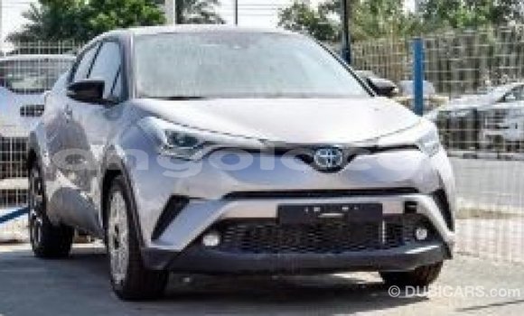 Comprar Importar Toyota C-HR Outro Carro em Import - Dubai em Bengo Province Comprar Importar Toyota C-HR Outro Carro em Import - Dubai em Bengo Province