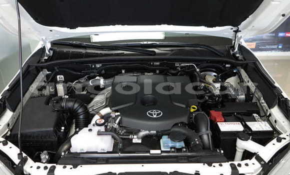 Buy Used Toyota Hilux White Car in Luena in Moxico Buy Used Toyota Hilux White Car in Luena in Moxico