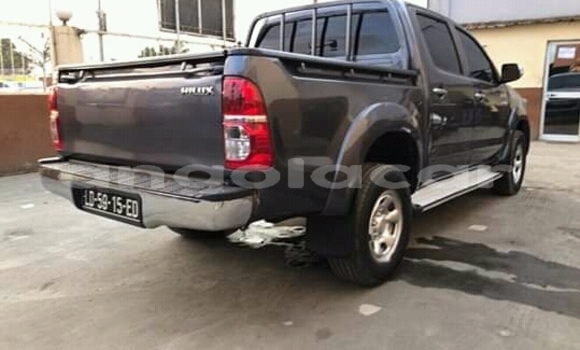 Buy Used Toyota Hilux Black Car in Luena in Moxico Buy Used Toyota Hilux Black Car in Luena in Moxico