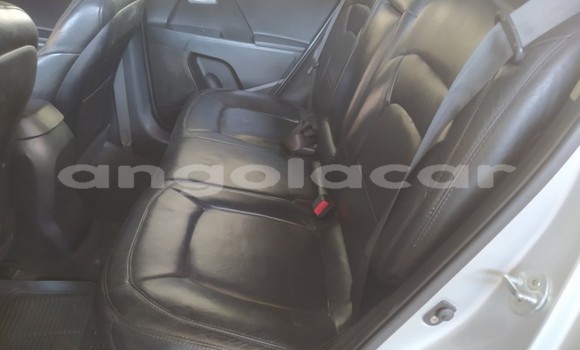 Buy Used Kia Sportage Silver Car in Benguela in Benguela Buy Used Kia Sportage Silver Car in Benguela in Benguela