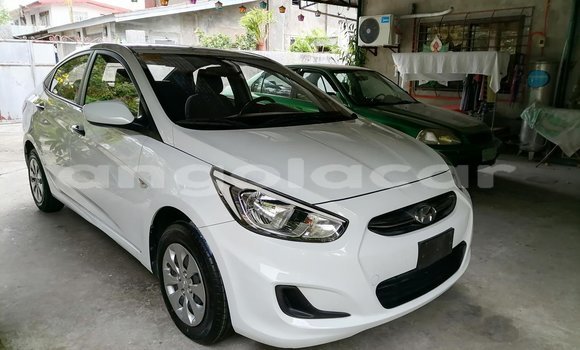 Buy Used Hyundai Accent White Car in Luanda in Luanda Province Buy Used Hyundai Accent White Car in Luanda in Luanda Province