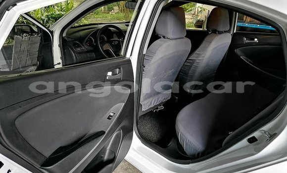 Buy Used Hyundai Accent White Car in Luanda in Luanda Province Buy Used Hyundai Accent White Car in Luanda in Luanda Province