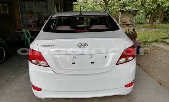 Buy Used Hyundai Accent White Car in Luanda in Luanda Province Buy Used Hyundai Accent White Car in Luanda in Luanda Province