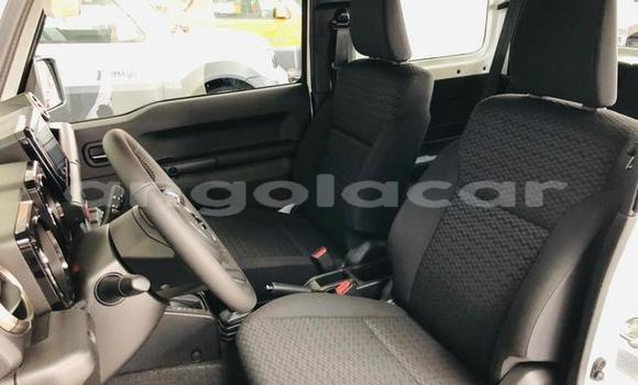 Acheter Occasion Voiture Suzuki Jimny Blanc à Luena, Moxico Acheter Occasion Voiture Suzuki Jimny Blanc à Luena, Moxico