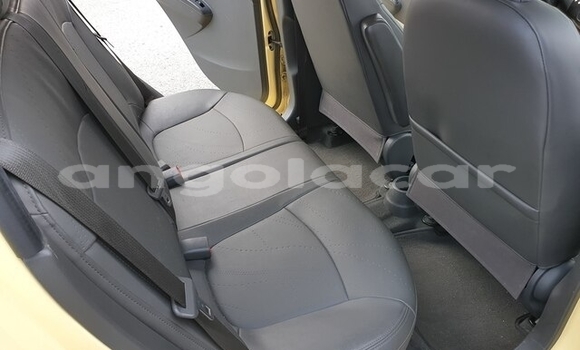 Buy Used Chevrolet spark White Car in Luanda in Luanda Province Buy Used Chevrolet spark White Car in Luanda in Luanda Province