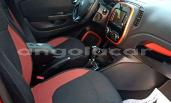 Buy Used Renault Duster Red Car in Luanda in Luanda Province Buy Used Renault Duster Red Car in Luanda in Luanda Province