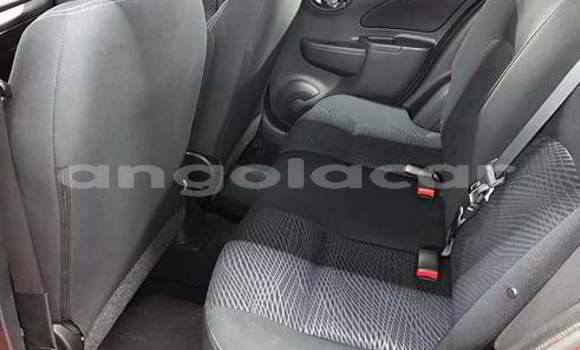 Acheter Occasion Voiture Nissan Micra Rouge à Luena, Moxico Acheter Occasion Voiture Nissan Micra Rouge à Luena, Moxico