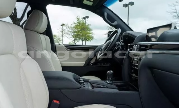 Acheter Occasion Voiture Lexus LX 570 Blanc à Soyo, Zaïre Acheter Occasion Voiture Lexus LX 570 Blanc à Soyo, Zaïre