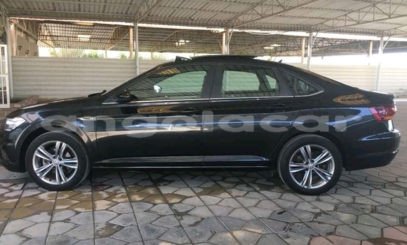 Comprar Novo Volkswagen Jetta Preto Carro em Luanda em Luanda Province