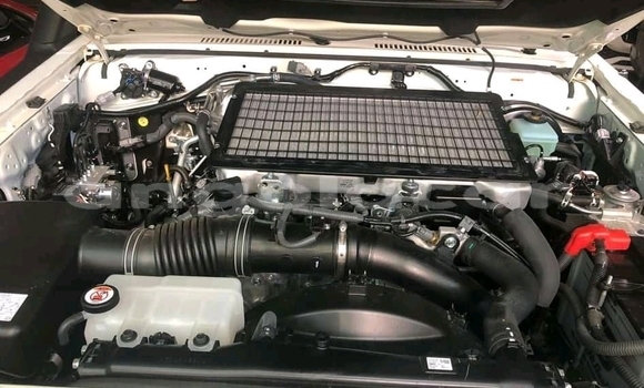 Acheter Neuf Voiture Toyota Pickup Blanc à Luanda, Province de Luanda Acheter Neuf Voiture Toyota Pickup Blanc à Luanda, Province de Luanda