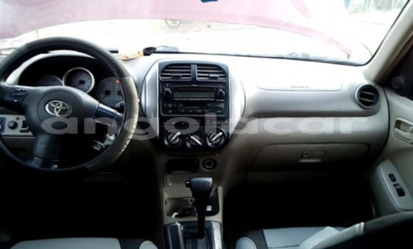 Acheter Occasion Voiture Toyota RAV4 Rouge à Luena, Moxico Acheter Occasion Voiture Toyota RAV4 Rouge à Luena, Moxico