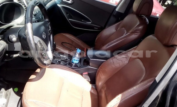 Comprar Usado Hyundai Santa Fe Preto Carro em Luanda em Luanda Province Comprar Usado Hyundai Santa Fe Preto Carro em Luanda em Luanda Province