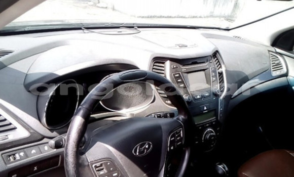 Comprar Usado Hyundai Santa Fe Preto Carro em Luanda em Luanda Province Comprar Usado Hyundai Santa Fe Preto Carro em Luanda em Luanda Province