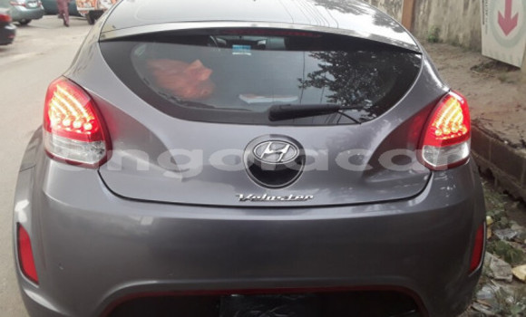 Buy Used Hyundai Veloster Black Car in N'zeto in Zaire Buy Used Hyundai Veloster Black Car in N'zeto in Zaire