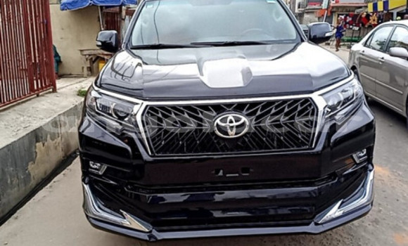 Acheter Occasion Voiture Toyota Land Cruiser Prado Noir à Luena, Moxico Acheter Occasion Voiture Toyota Land Cruiser Prado Noir à Luena, Moxico